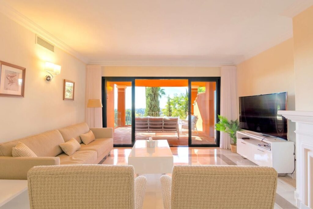 Apartment in Monte Halcones
