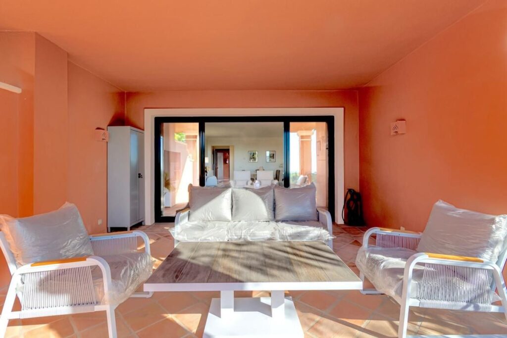 Apartment in Monte Halcones