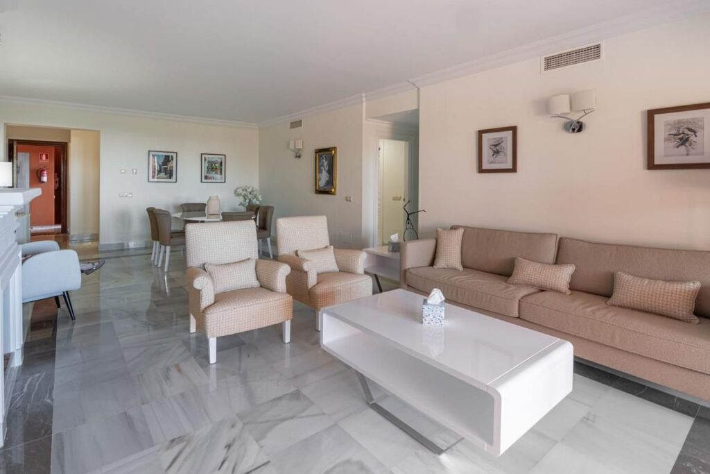 Apartment in Monte Halcones