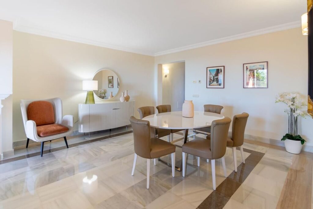 Apartment in Monte Halcones