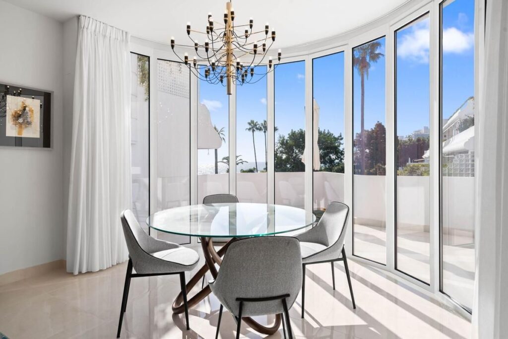 Apartment in New Golden Mile
