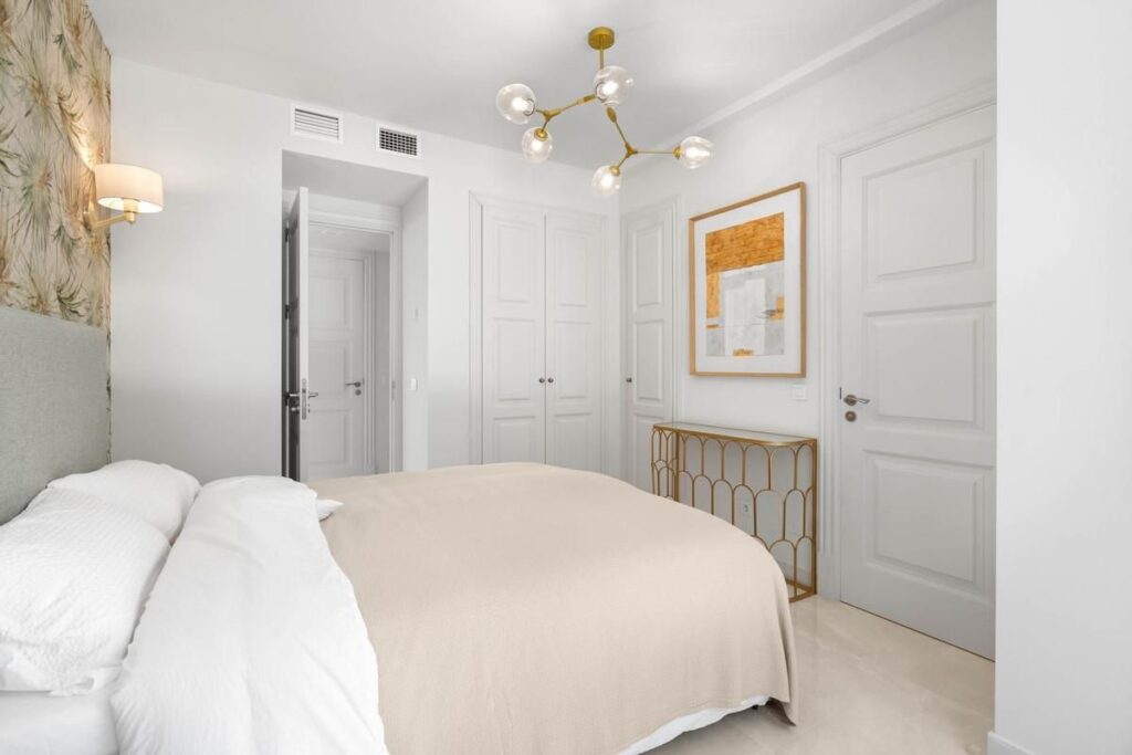 Apartment in New Golden Mile