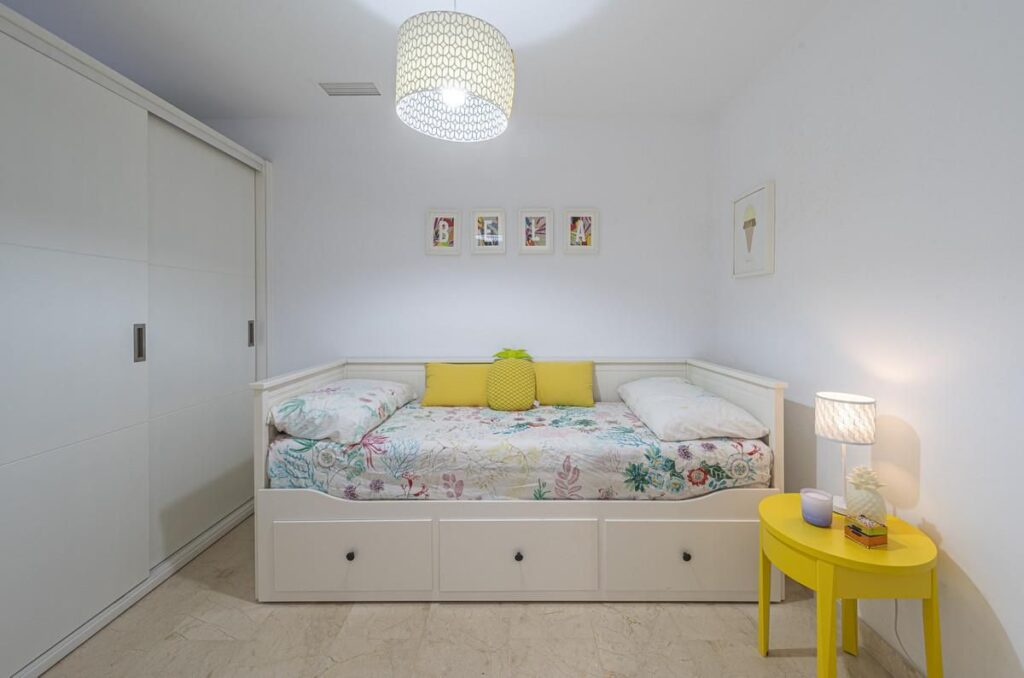 Apartment in Golden Mile