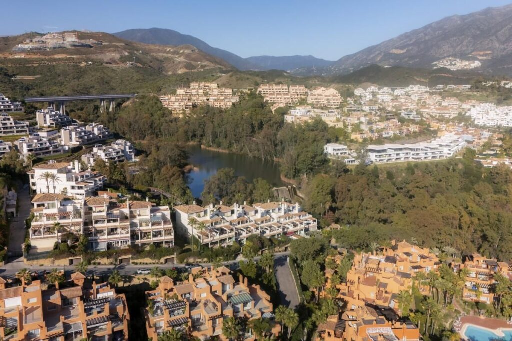 Apartment in Nueva Andalucía