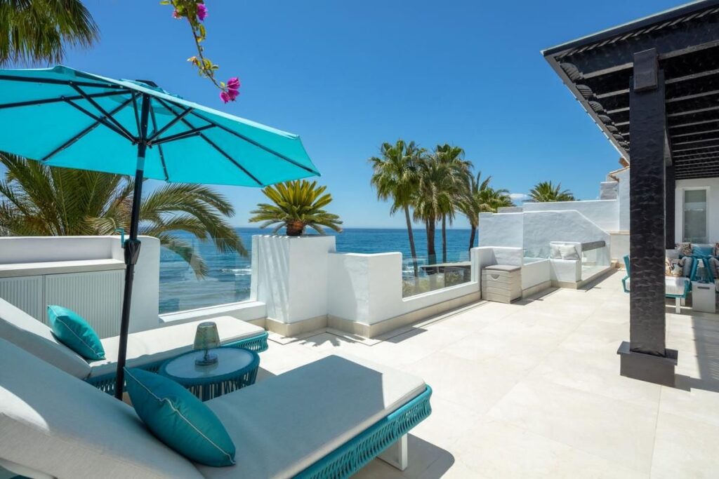 Penthouse in Golden Mile