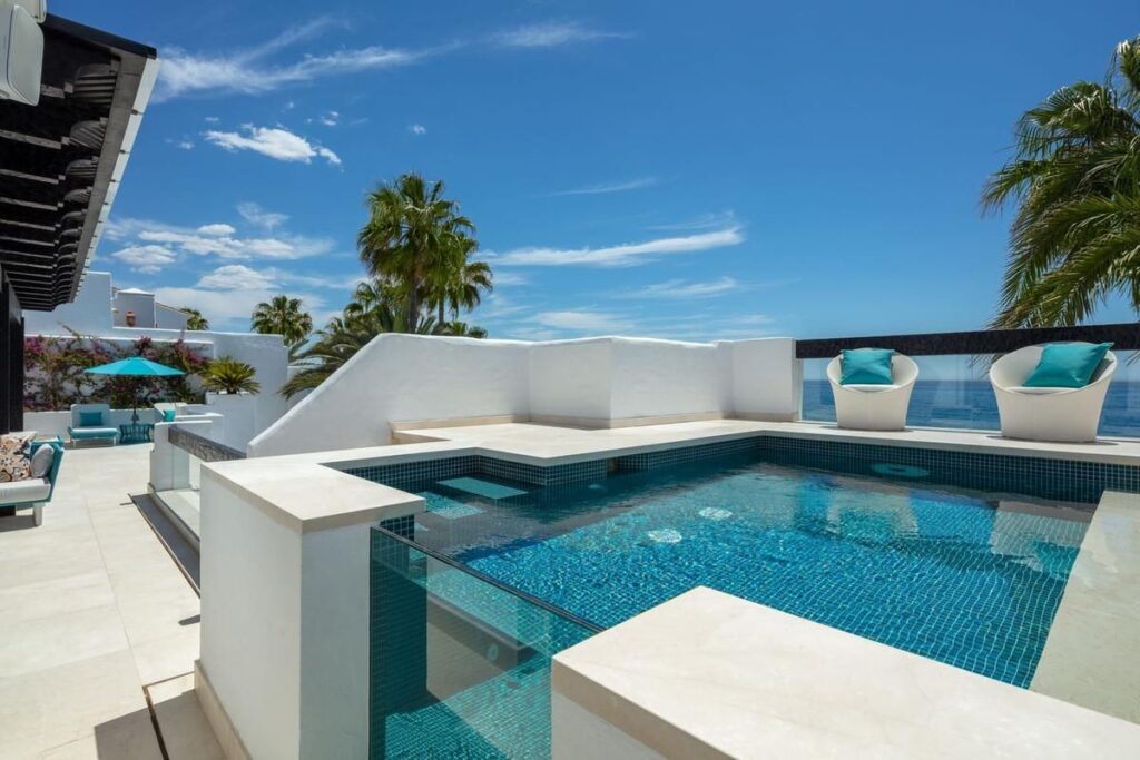 Penthouse in Golden Mile