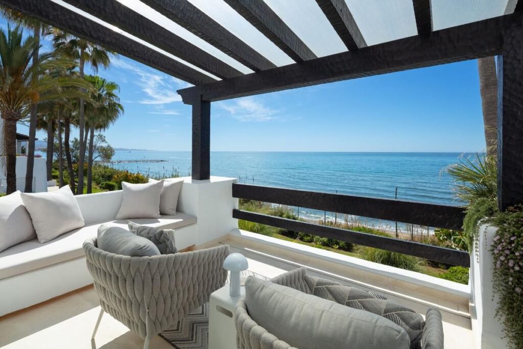 Penthouse in Golden Mile