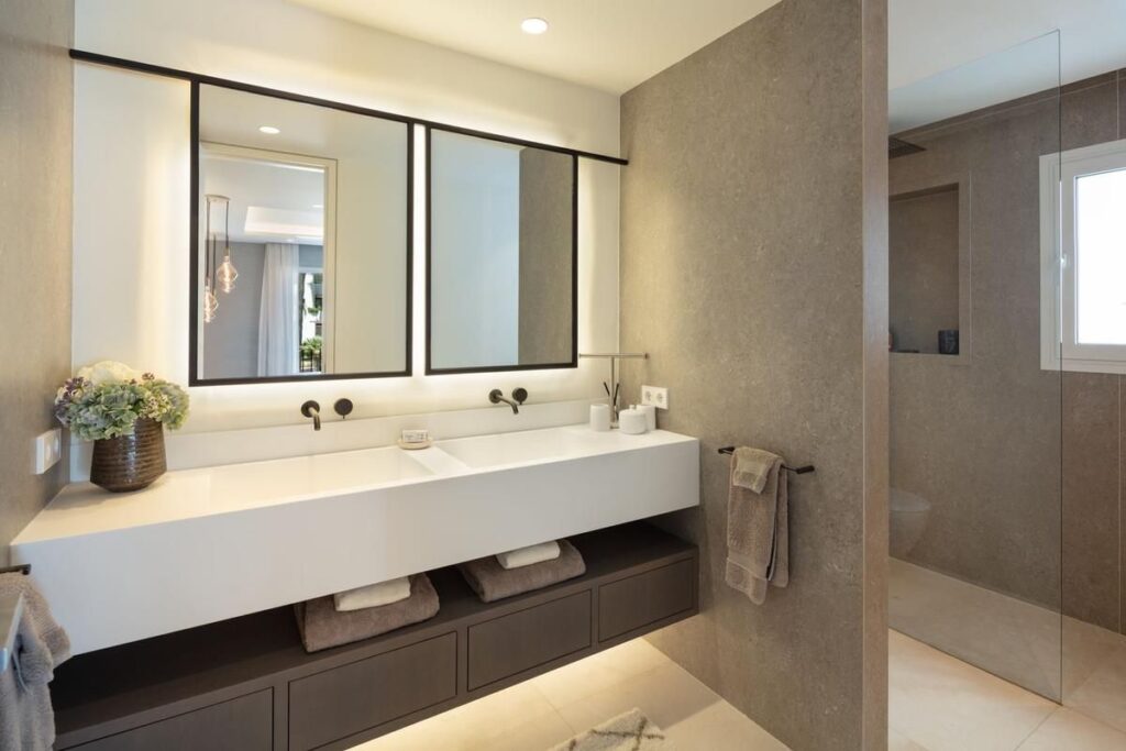Penthouse in Golden Mile