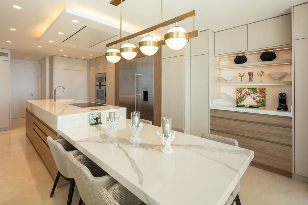 Penthouse in Golden Mile