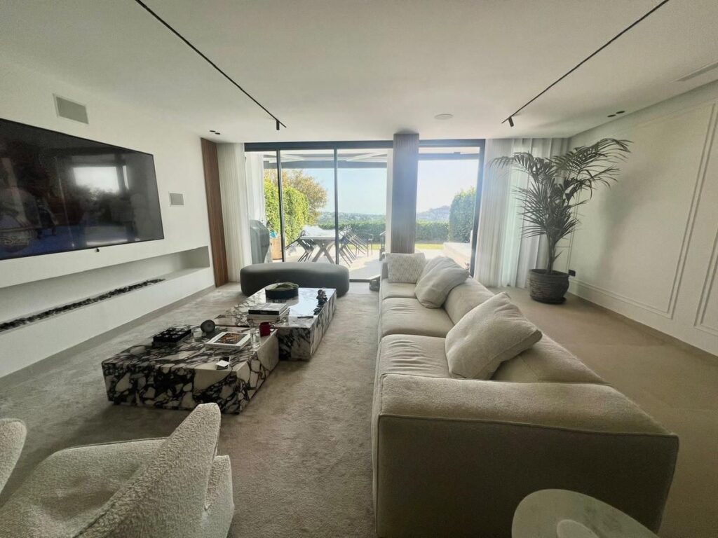 Villa