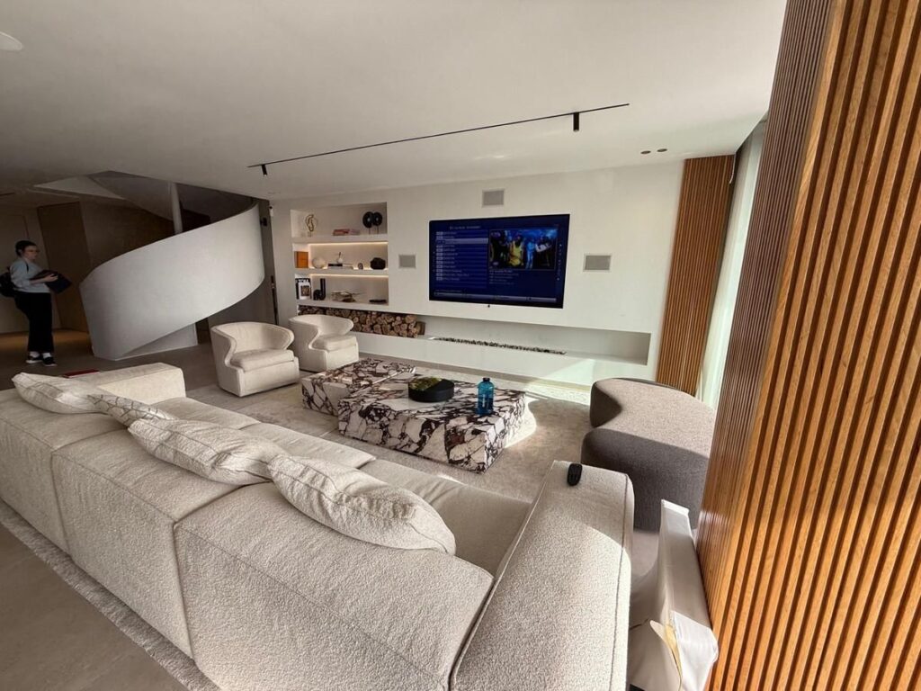 Villa