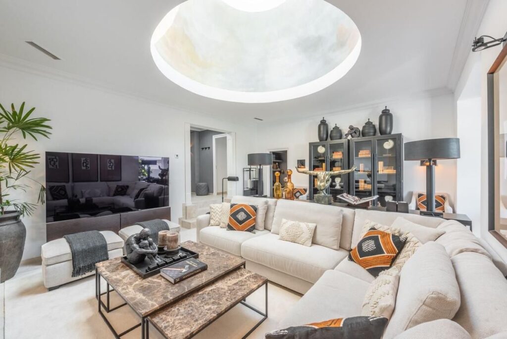 Villa in Golden Mile