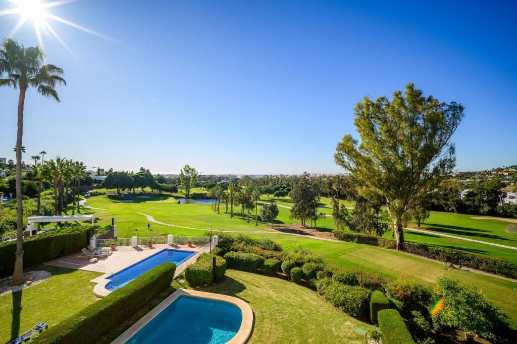Apartment in Nueva Andalucía