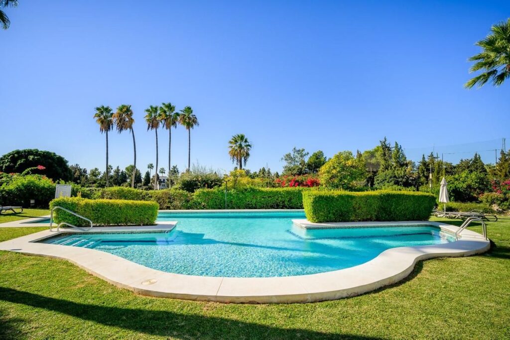 Apartment in Nueva Andalucía