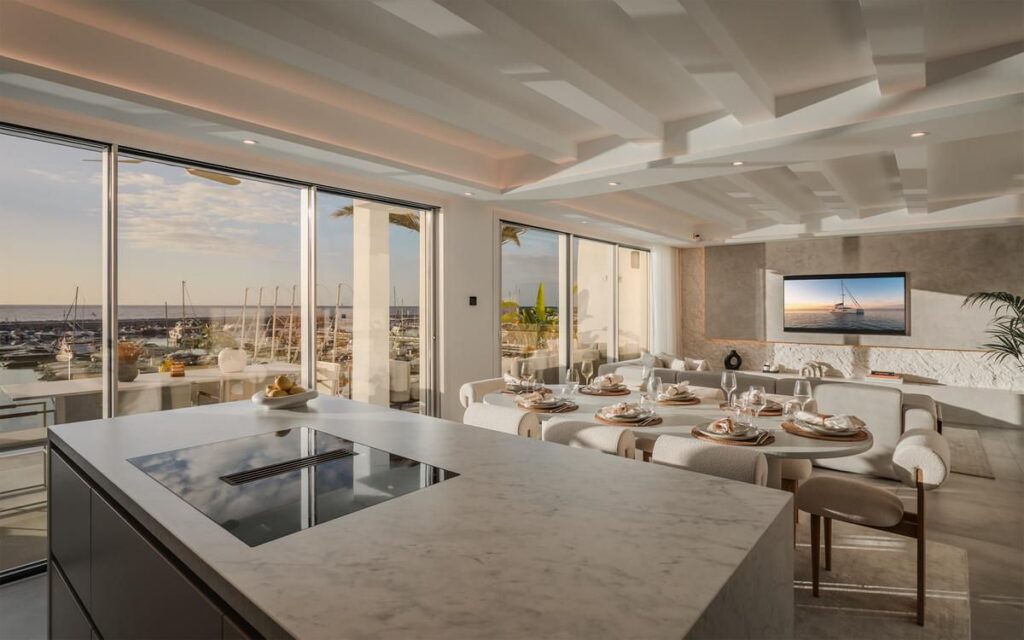 Penthouse in Puerto Banús